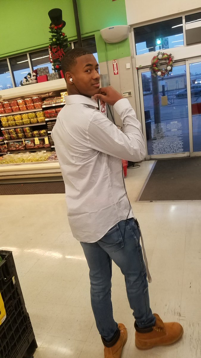 scherristroman's tweet image. My big baby thinking he so fine 🙄🤣🤣 Love him. #oldest #getsOnMyNerves lol @romain_shawn