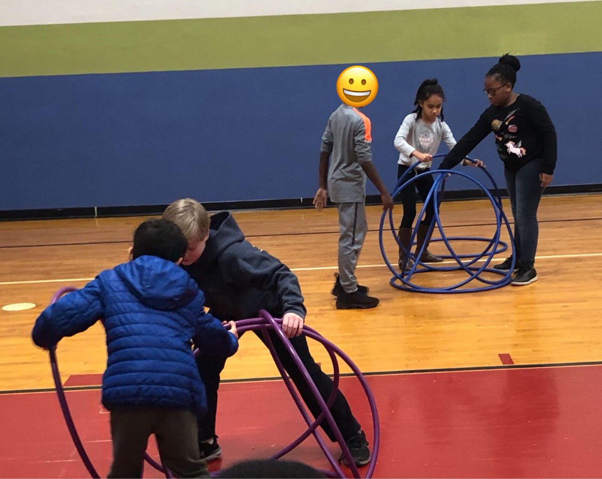 SpencerPhysEd's tweet photo. A little Castleball to end a great week in PE! Ms. Pleasantβs class had a blast and thanks to Mr. Keegan for stopping in on VIP Day! #castleball #cooperation #teamwork https://t.co/yR6T8jvxV6