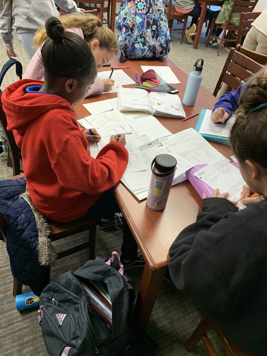 rhiajean's tweet photo. These girls this morning decided to work on some assignments together. Here they are all sitting, but before I took this pic, they were up and sharing things with each other and explaining things to each other. I loved it! #wylieisdlibs #draperdriven https://t.co/CrMHgMVhdB
