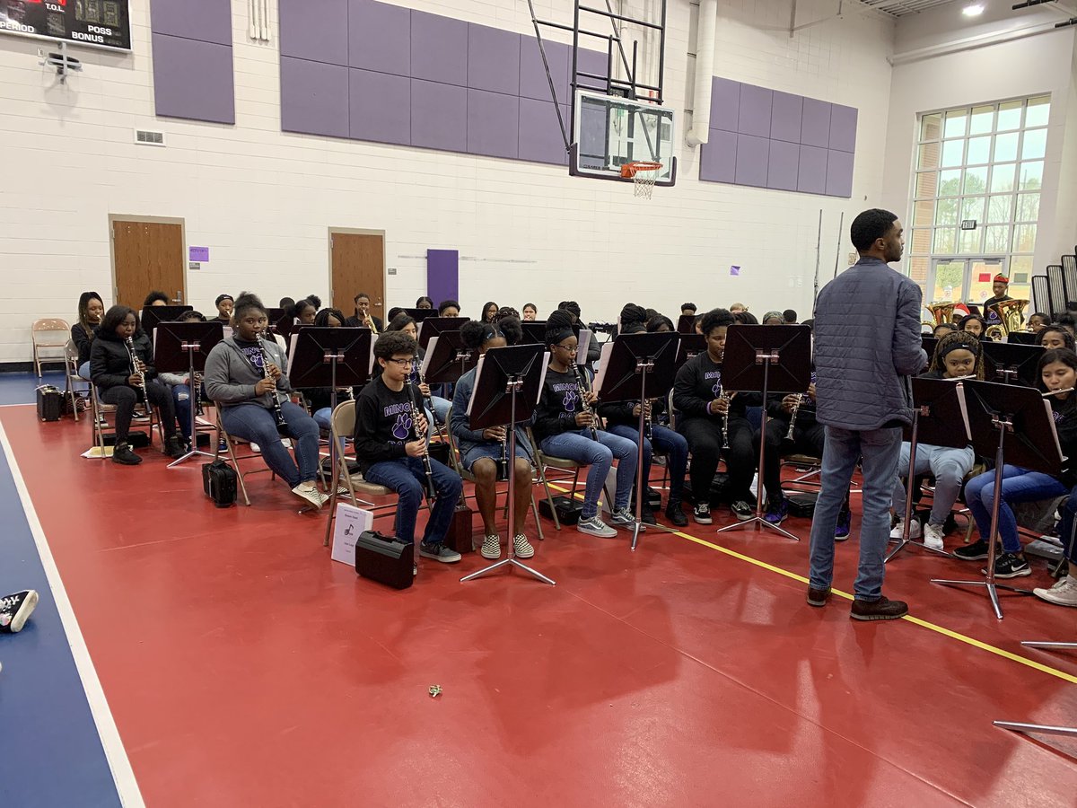 Minor_Community's tweet photo. Sneak peak of the Family and Friends concert from @MinorMiddle band and @MinorHighTigers band. What an AMAZING job by these young musicians. #oneminor #PawsUp @vettesands1920 @JEFCOED @gonsoulinwalter. Join them December 10 at Westwood Baptist Church. https://t.co/483Ryqm6Hr