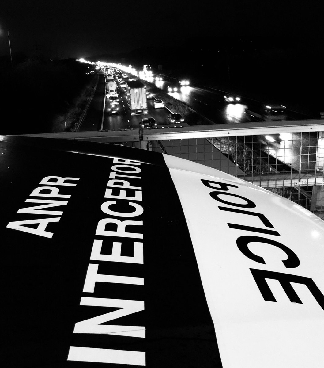 cheshirepolice's tweet image. To keep up with what the Roads &amp;amp; Crime Unit (RCU) are up to then give @CheshireRCU a follow. PleaseRT #roadspolicing #traffic #interceptors #crime #RPU 👍👮🏻‍♂️🚓