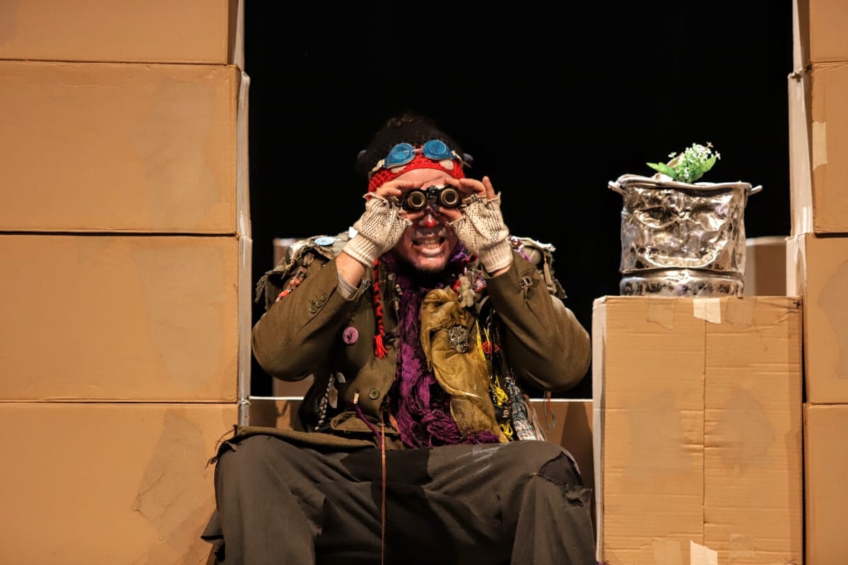 🇨🇱 Desde el 8 de diciembre 2019 hasta el 7 de enero 2020 iremos a compartir nuestro trabajo a Chile! Pronto anunciaremos el detalle de las presentaciones de #RISASDEPAPEL Y #DELIRIOCULINARIO en Santiago, Valparaiso y Curarrehue #Entradalibre 🤟🏽🤡 Foto <a href="/pala_pili/">Pili Pala</a>