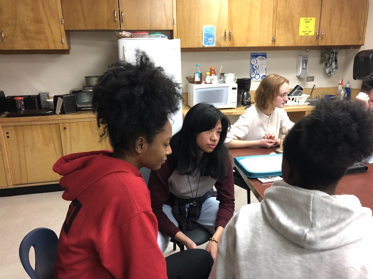 Dancers spent some time listening to our new arrival students share their stories. They are going to create choreography to reflect those brave students’ experiences.

#gordonbell #dance #danceteacher #teacher #storytelling