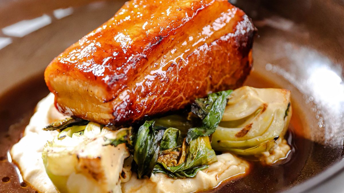 Pro tip: When you order the glazed pork belly, mix the parsnip purée and pork bone broth together to create a taste inspired by Tonkotsu ramen #KennisonChicago #BokaRestaurantGroup