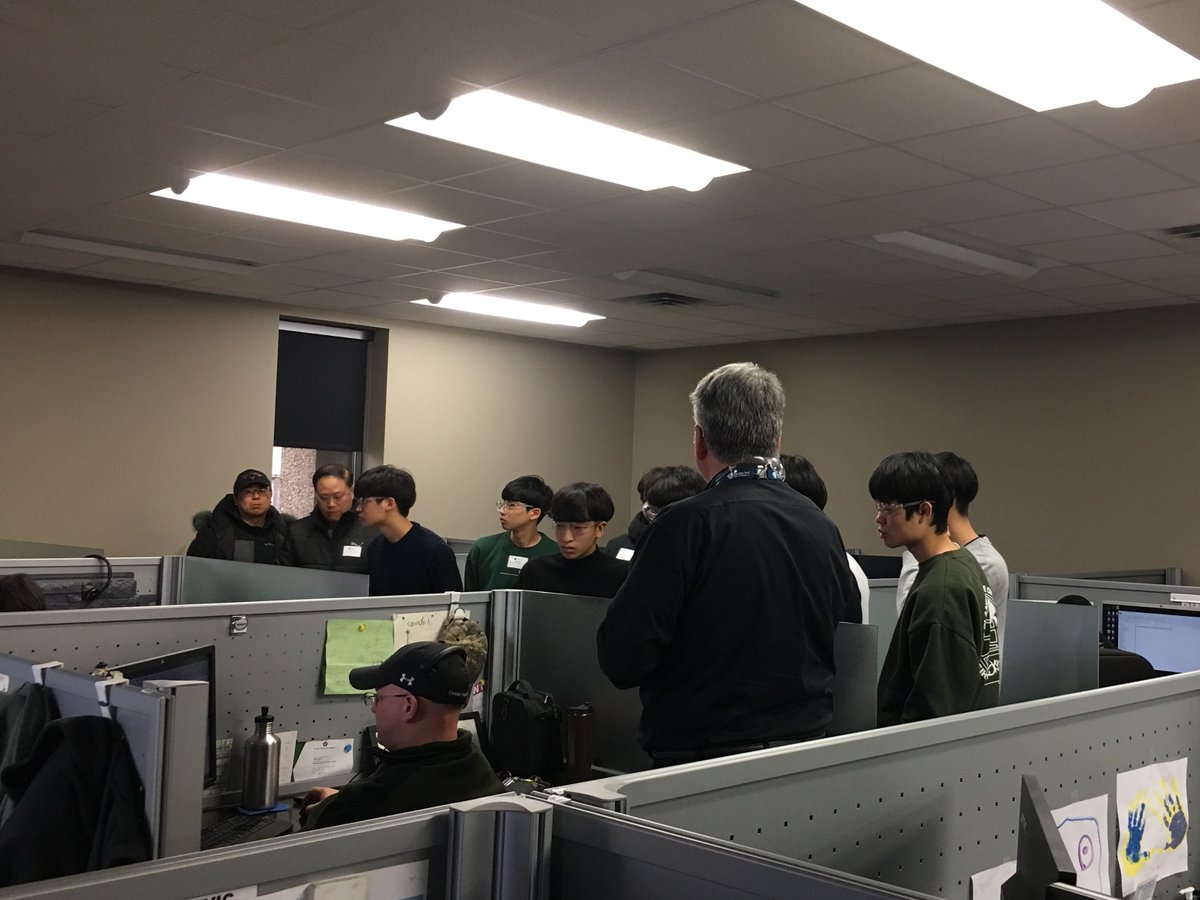 galbr8's tweet photo. Honoured to show a group of Korean co-op students our facilites here @CavalierTool thanks @weecdev and @SabrinaDeMarco_ for allowing us to strut our stuff! Big thanks to @LKennedy0719 for coordinating and facilitating. #manufacturingiscool https://t.co/yjPuxEbIzH
