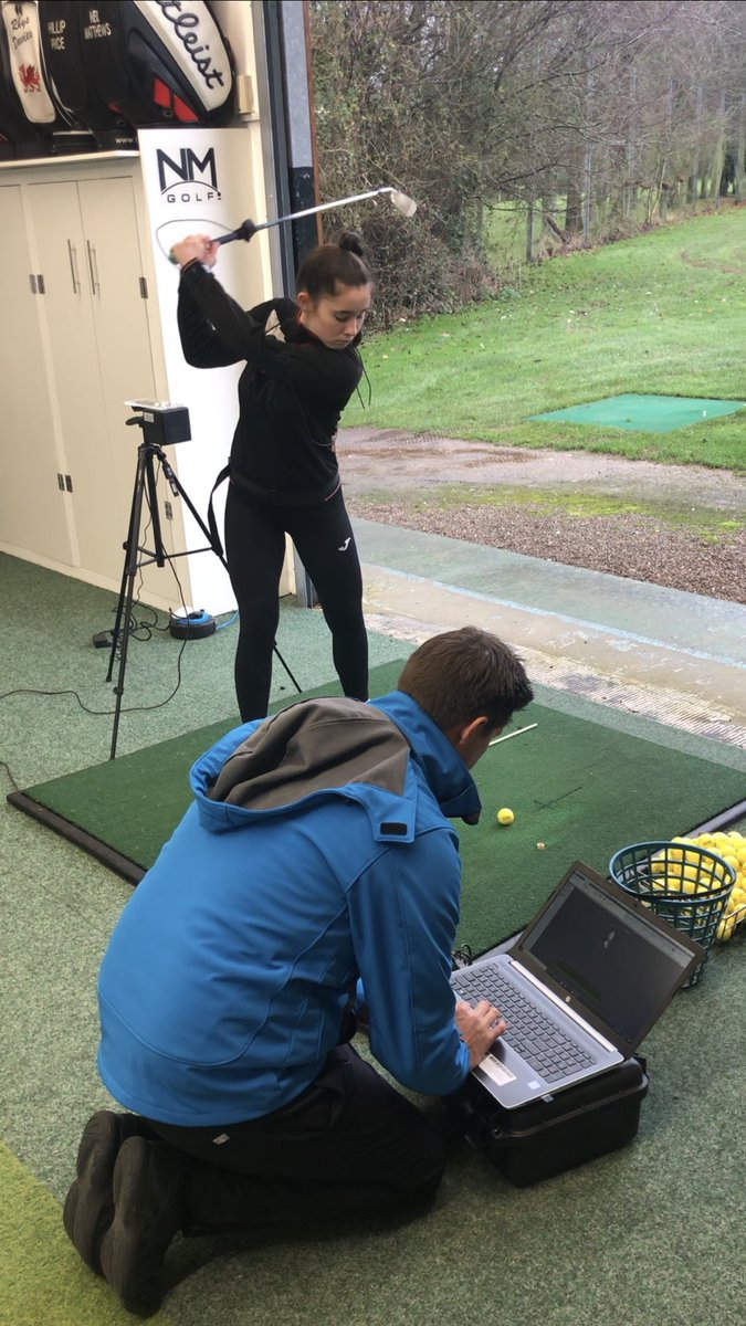 richieraymond2's tweet image. Great lesson with @NMGolf1 today. @lottieraymond04 getting wired up with the @markbull3d biomech system. Learning movement with better visual awareness. #wintergrind #changes #improvement 🏌🏻‍♀️