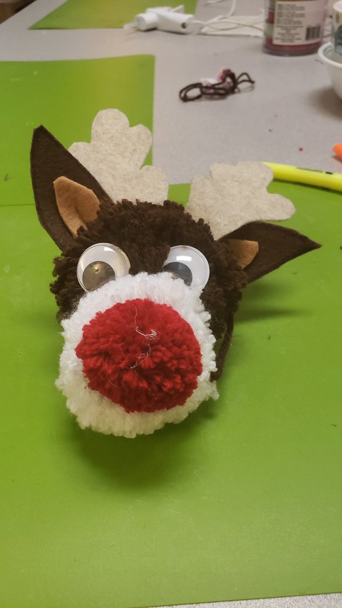 JoelSwiftWWE's tweet photo. @taylornation13 made this in my group today isn't He Cute #ChristmasTreeFarm #ChristmasTreeFarmStreamingParty ❄❄🎄🎄❄❄ https://t.co/SHTuslDnO2