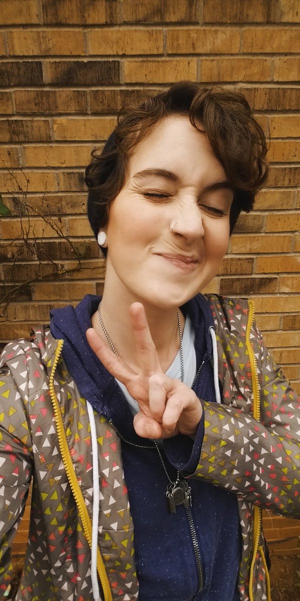 MrsCleverKill's tweet photo. I hope you're having a dope ass day frands
#friyay #newraincoat #thanksmom https://t.co/JRG6DMnRm1