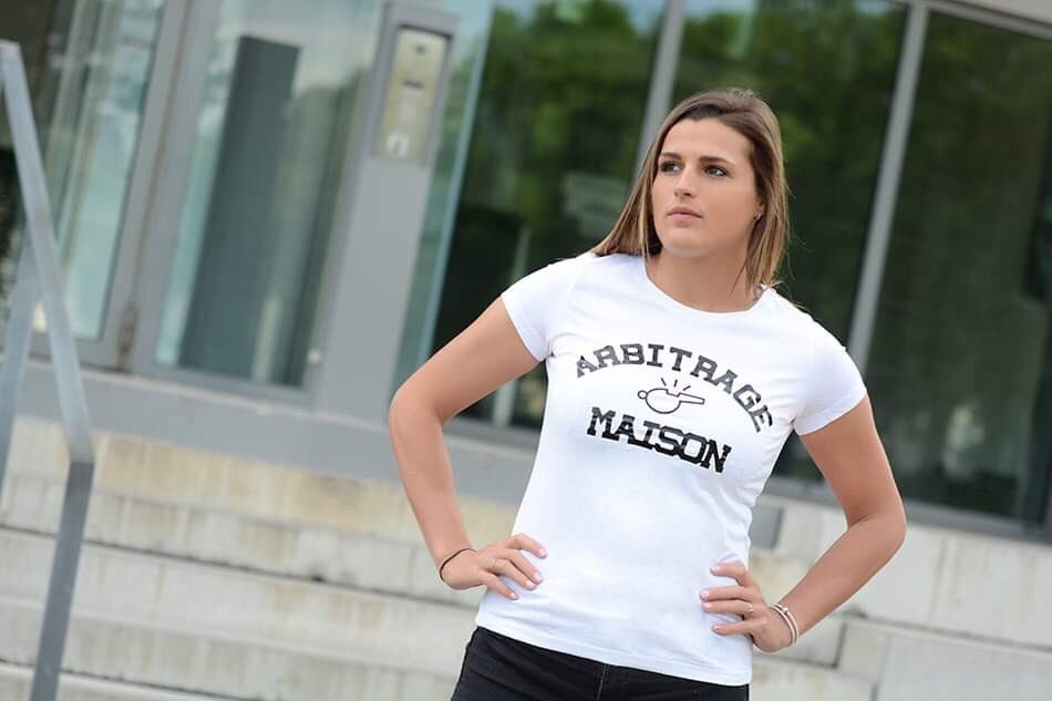 J’ai trouvé le parfait cadeau de noël pour les Lyonnais ! 😂😂
Dispo ici : <a href="/dbcontactoff/">DoubleContactOff</a> !
#NOOL #Lyon #Nimes #Aulas #OL #NO #ArbitrageMaison #Var #Noel #Christmas #Cadeau