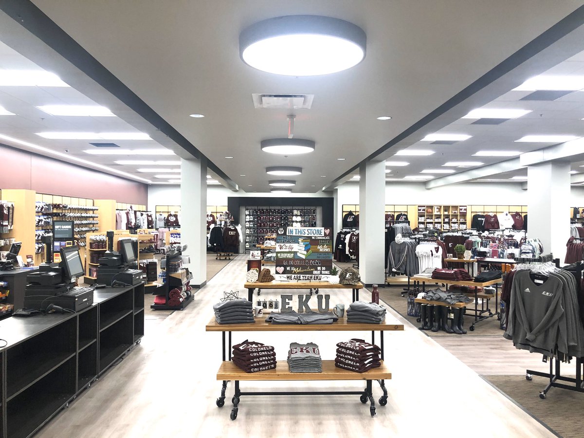 michaeltbenson's tweet photo. Attention #EKU students! YOUR Powell Center is getting the final finishes wrapped up and will be ready for your return to campus in January. For now, enjoy the brand-new @eku @BNBuzz bookstore! @EKUStudentLife Thanks to all who have supported this project &amp; the new @EKUCampusRec https://t.co/woII8XbBbY
