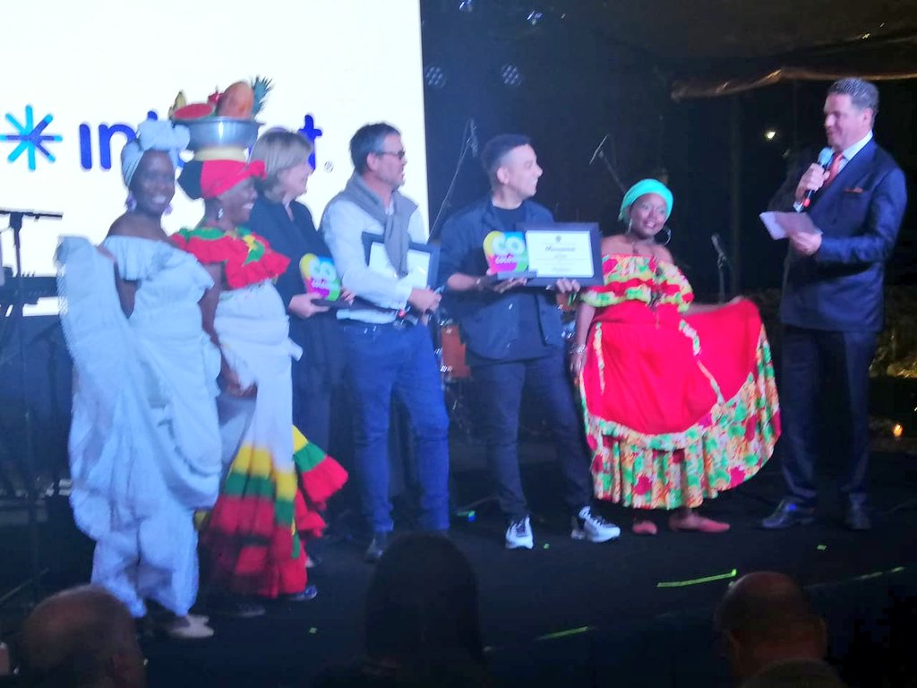 NexosTuristicos's tweet photo. ✈️ Encabezado por la Embajadora de #Colombia🇨🇴 en #México🇲🇽, Patricia Cárdenas @cardenaspe y directivos de @interjet, se llevó a cabo celebración del inicio de operaciones de la #NuevaRuta de #Intejet de #CiudadDeMéxico a #Cartagena #14añosInterjet @PROCOLOMBIACO @colombia_travel https://t.co/oEIOvCISYE
