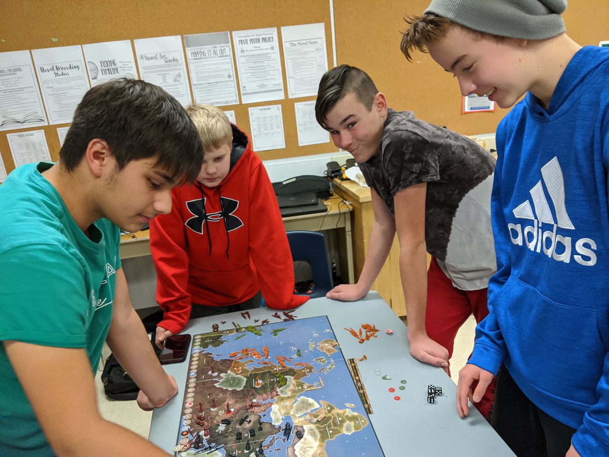 JamTaylor1975's tweet photo. It's board game day!  @ArdaghBluffsPS https://t.co/SDIHINaDJj