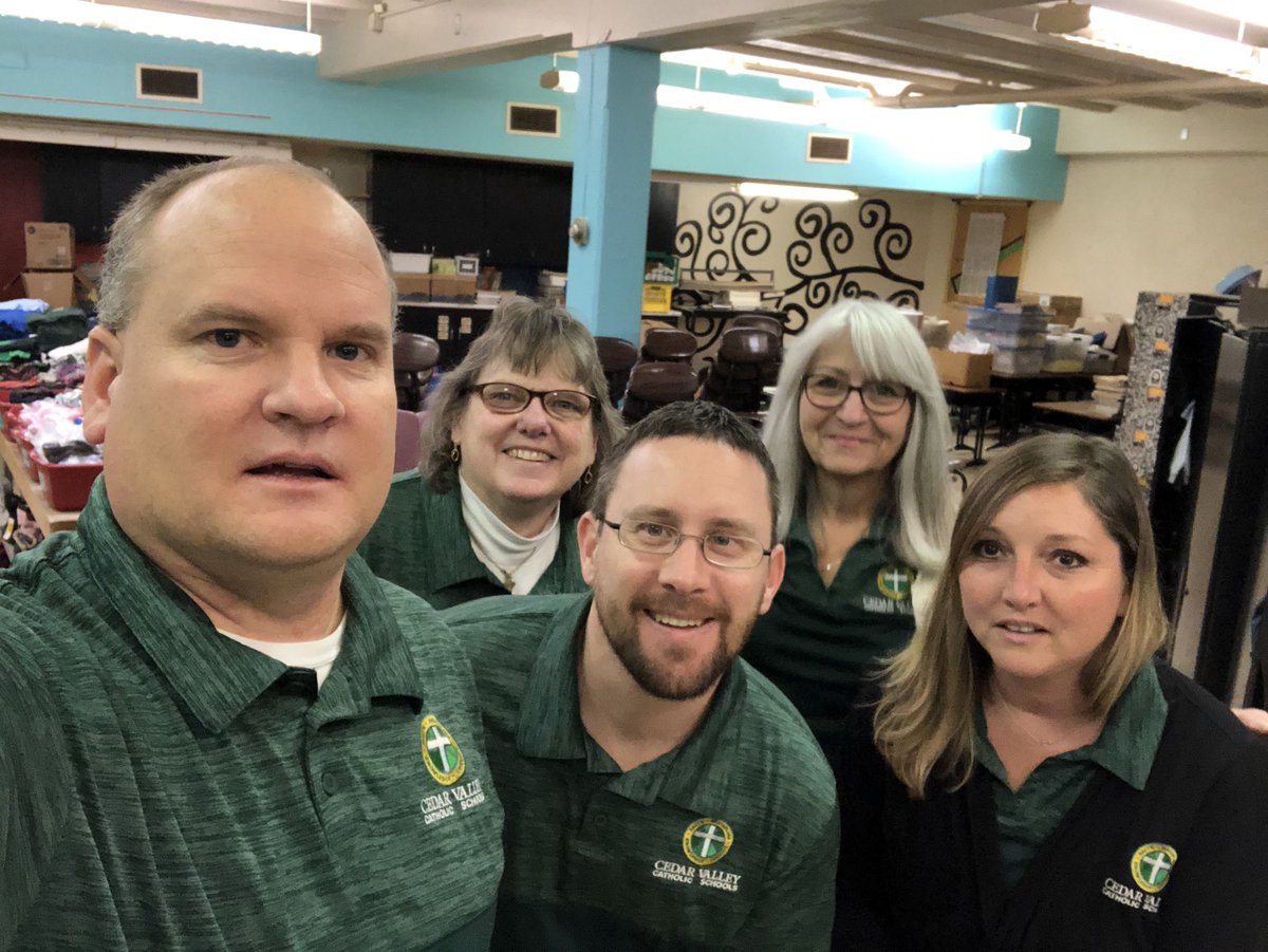 CVCS_Waterloo's tweet photo. Service Pillar: Art room now...gently used uniform store! Thanks to staff who helped reorganize and clean. #CVCSService #JoyfulService @saintedwardcvcs @CBUS_Activities @ColumbusSailors @ssmithcf @mrdanielthole @satt_bmap @NCEATALK https://t.co/JAaosmnkU4