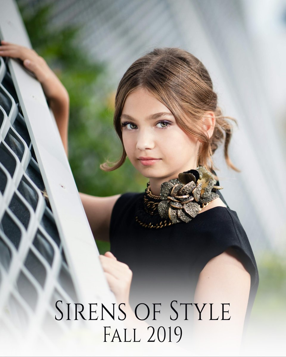 The Fall 2019 #SirensofStyle covers are out - featuring sisters Jane and Maddie impeccably styled in chic New York City black. These images were part of their BM collection NOW on the Blog: jurick.net/2019/12/party-…
