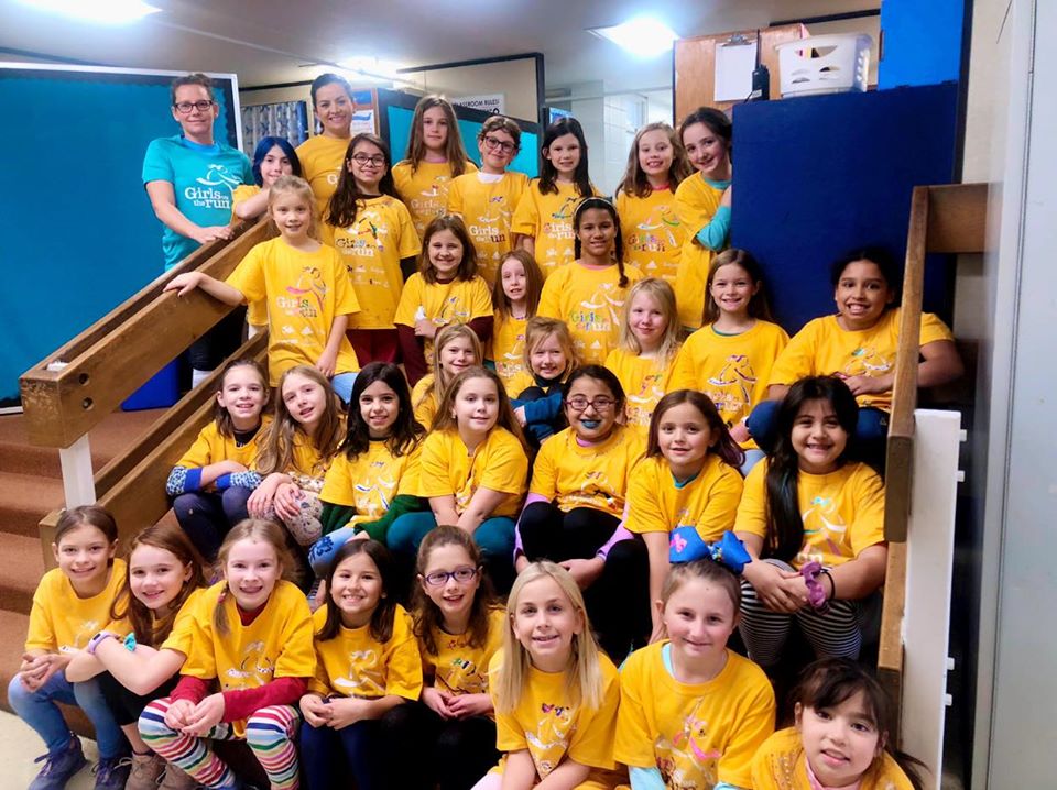 gotrwnc's tweet image. These girls are READY for the #GirlsontheRun of WNC 5K this Sunday?! The whole school celebrated this @BuncombeSchools Glen Arden Elementary School team, who will be at the 5k, and their community impact project of writing Christmas letters for the children&apos;s hospital. #gotrwnc