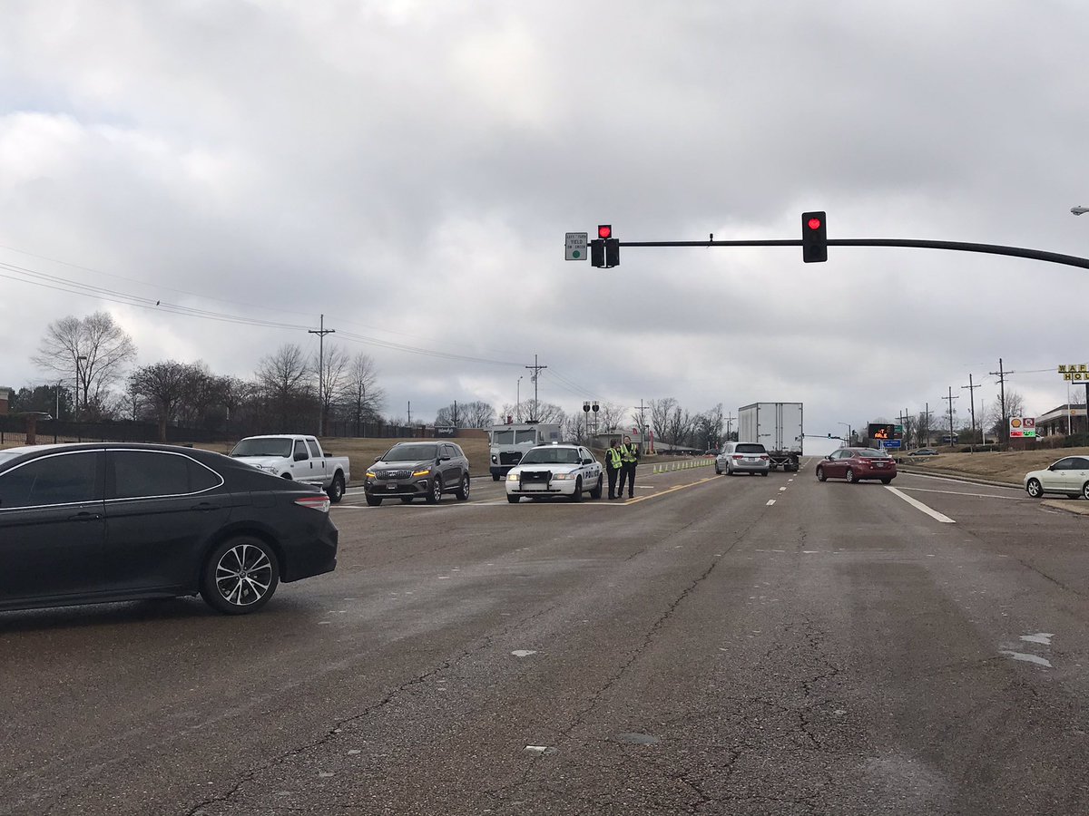 PoliceSouthaven's tweet photo. #UPDATE #TrafficAlert #StJudePacketPickup #LandersCenter details: https://t.co/vod2YxsIXU https://t.co/EnjXlqcLxh