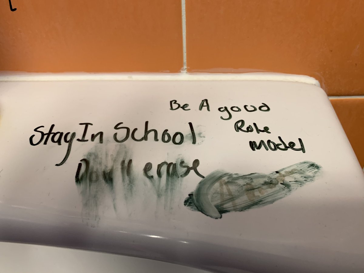 AadenStern's tweet photo. Friday afternoon bathroom graffiti. 🧐 https://t.co/YhaHrVDjAt