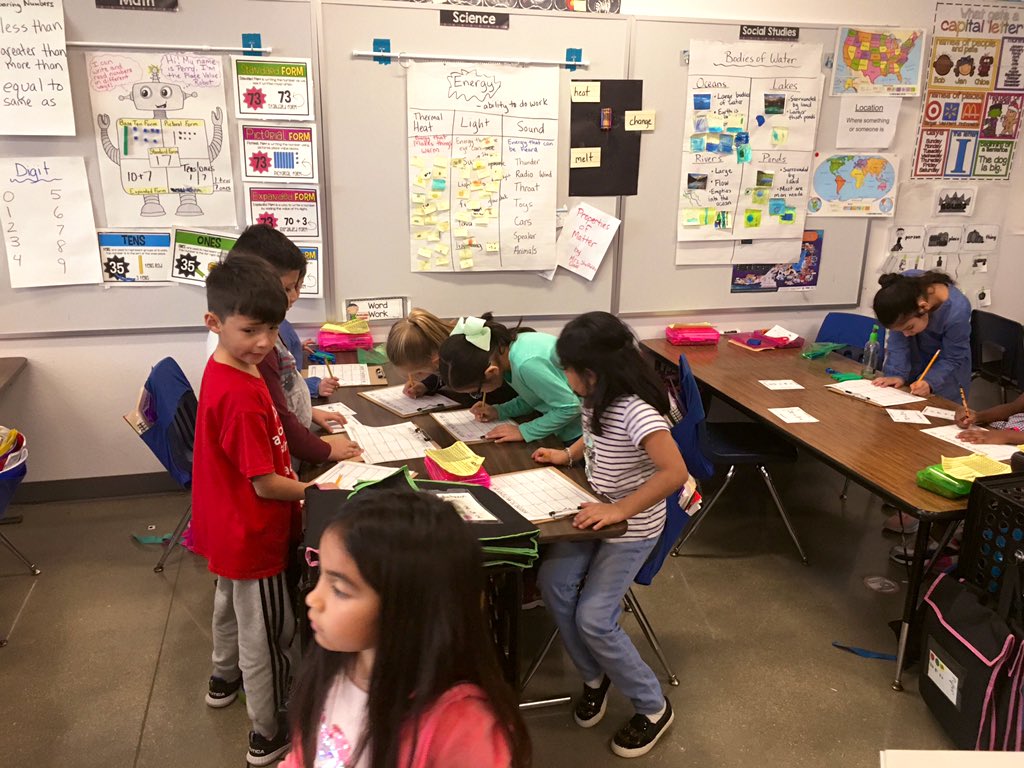 Mrsbsheffield's tweet photo. Learning is always more fun when you get to get up and move! #pvlionpride https://t.co/lHSzzlYkxI