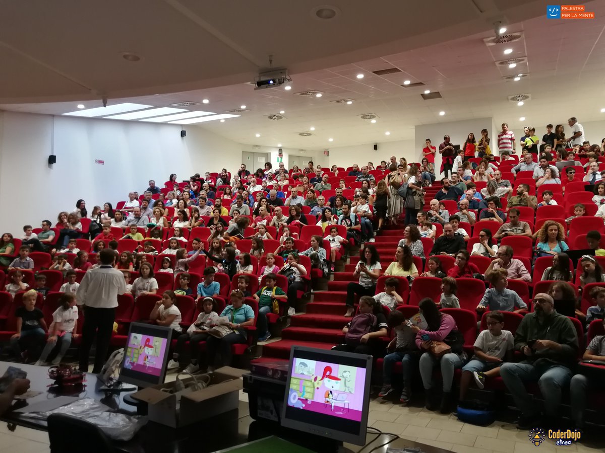 CoderDojoEtneo's tweet image. Educazione al Digitale - 🚀il Teacher Dojo all'Istituto Ventorino 🚀 - mailchi.mp/980117938edd/e…