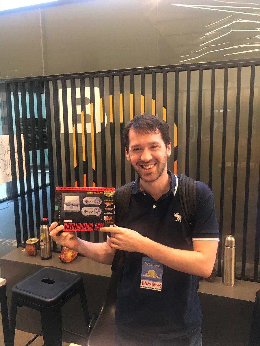 Anunciamos los ganadores:

Nintendo: Eloy D Colella 
Samsung J7: Nahuel Alvarez
Samsung J7: Germán Boso 
(te guardamos el premio, te vamos a contactar para que lo retires).