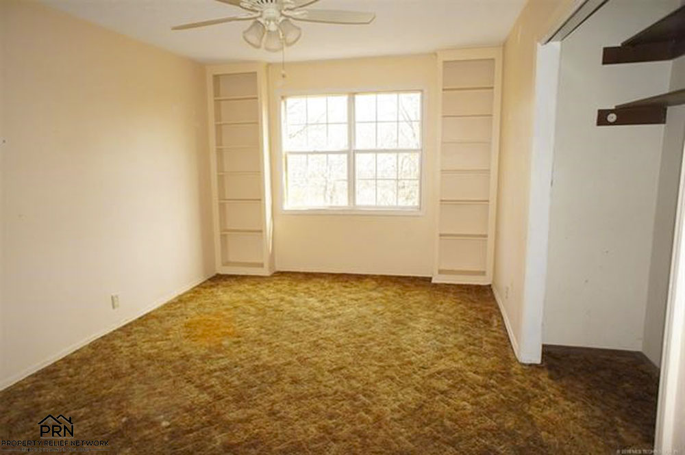 DiscountPN's tweet photo. #Sapulpa, OK 74066

Grab this awesome 2 Story handyman deal. Go for buy&amp;hold, fix&amp;flip or home rental. Similar properties are selling at up to $209K. Yours for only $84,000!

Call Katherine 918-216-0570
https://t.co/V8Ese6AkPe
#Oklahoma #Investment #Property #DiscountPropertyNow https://t.co/ZJU5k2qLlc