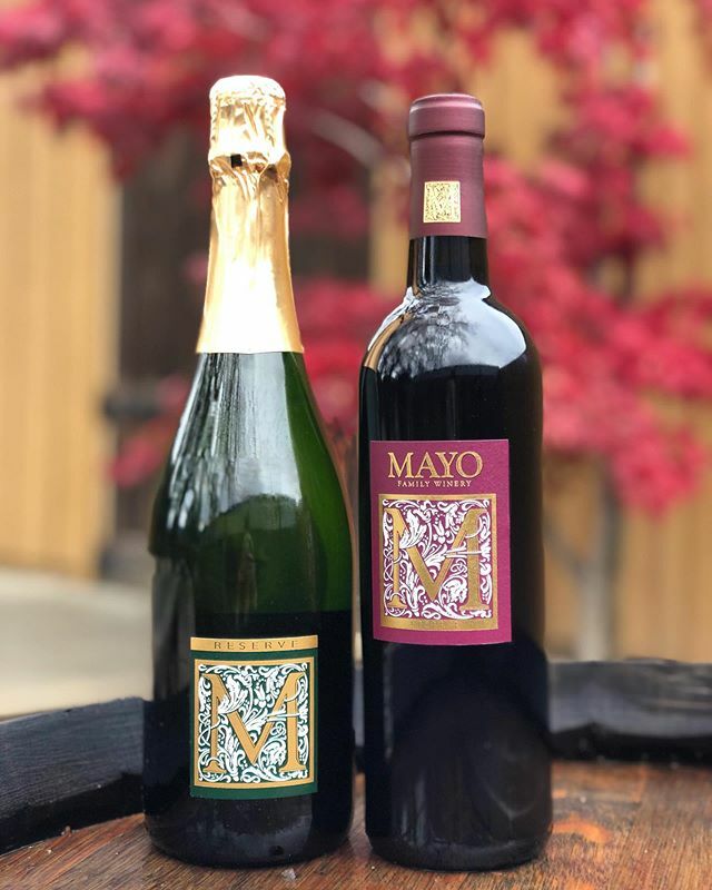 Only 9 cases of our 2011 Reserve Blanc de Blanc &amp; 10 cases of the 2014 Reserve Cabernet Franc remain! Pop them open this New Years! ift.tt/2Rnk01Y