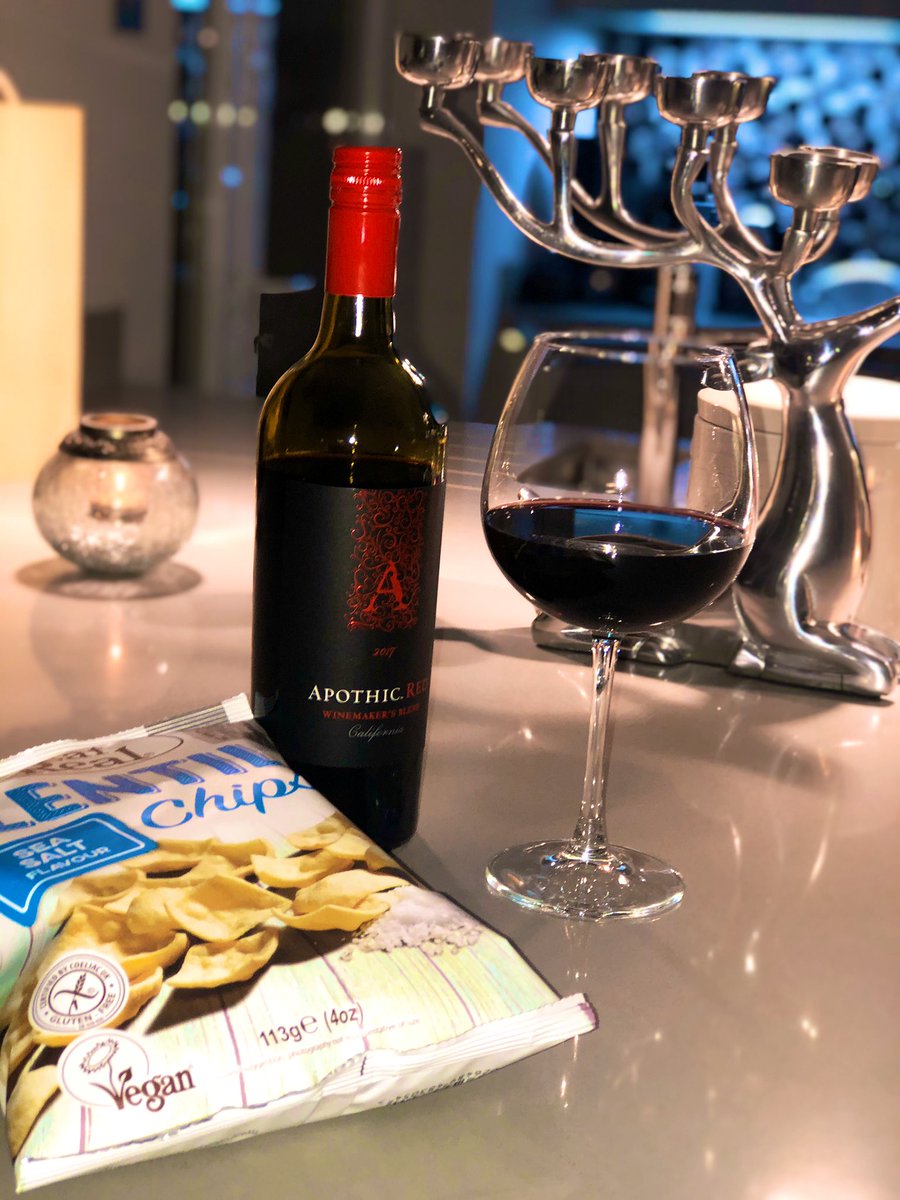Home at last. It’s been a long couple of weeks. Cheers 😀🍷