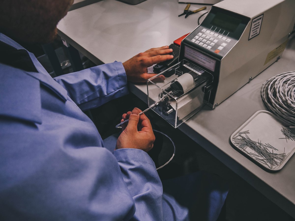cdmincorporated's tweet photo. CDM’s exceptional technicians are certified to stringent IPC-WHMA-620 and J-STD-001 standards to ensure the highest possible quality for the cables we make for you! #ISO #AS9100 #CableAssemblies #IPCWHMA620 #JSTD001 #Nadcap https://t.co/pnvCgfMLCT
