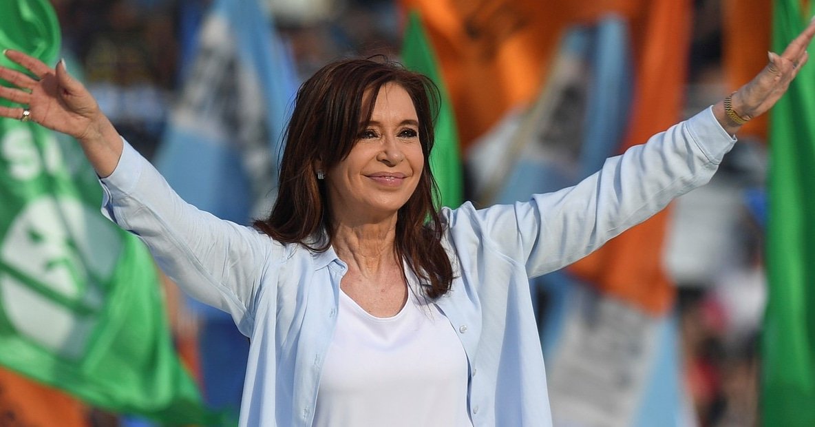 ffiscina's tweet photo. #10D #4Días #CFK2019
Esperar que ella vuelva
Y le diga acá estoy mi amor
No existe el olvido
Acá estoy mi amor de vuelta
He vencido
Lo puedes creer
No existe el olvido mi amor
No existe... https://t.co/Wp545TjB0Q
