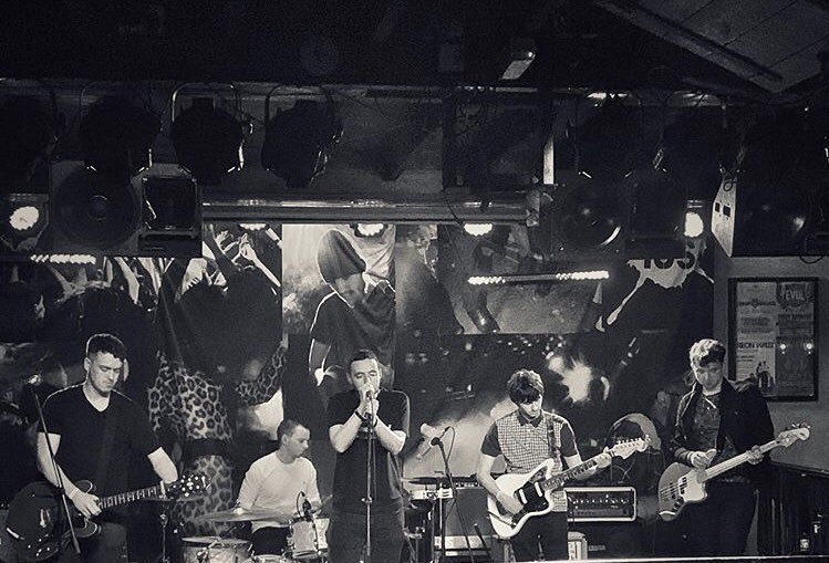 PJ Malloy’s last night supporting <a href="/neonwaltz/">Neon Waltz</a>  

next up we’re back at a sold out Saint Luke’s, Glasgow supporting <a href="/marksharpmusic/">Mark Sharp & The Bicycle Thieves</a> 

see you’s there x