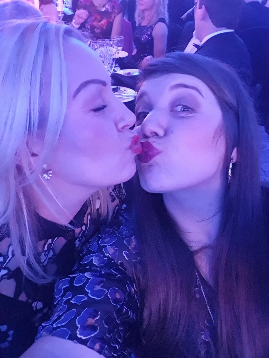 GeorgeWhittle01's tweet photo. #PDawards19 #no5dentalcare https://t.co/wBkyEUXoRz