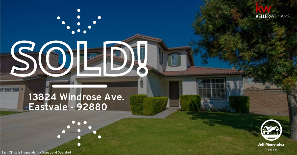 🏡 #JustSold. Clients Excited to get their keys! 🔑 We were able to close escrow in 21 days from Acceptance 

#RealEstate
#kellerwilliamsrealty #eastvalerealeatate #eastvalerealtor #househunting #homesforsale #eastvalehomesforsale #homes #inlandempirehomes
#realestateagent