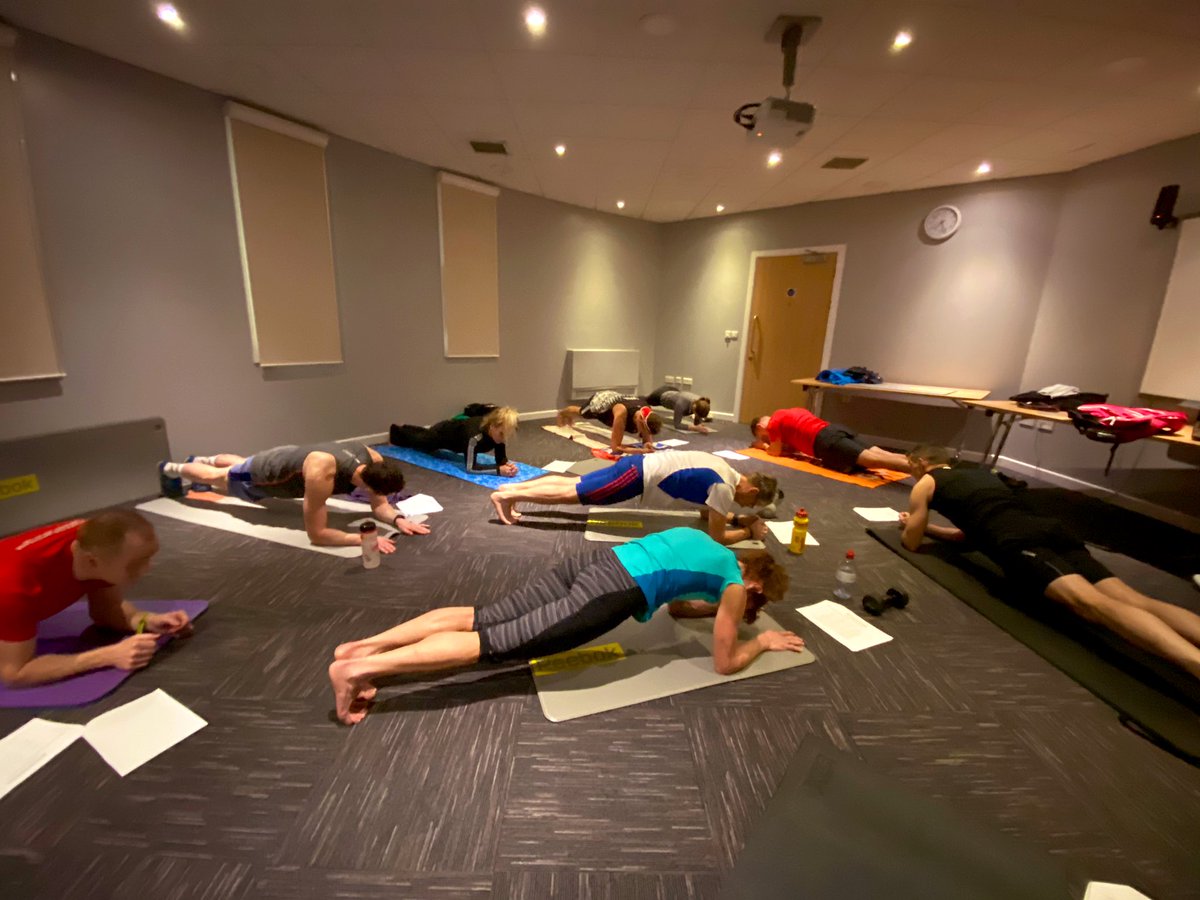 A bunch of planks during @ShaunD10 excellent Core Blimey session!