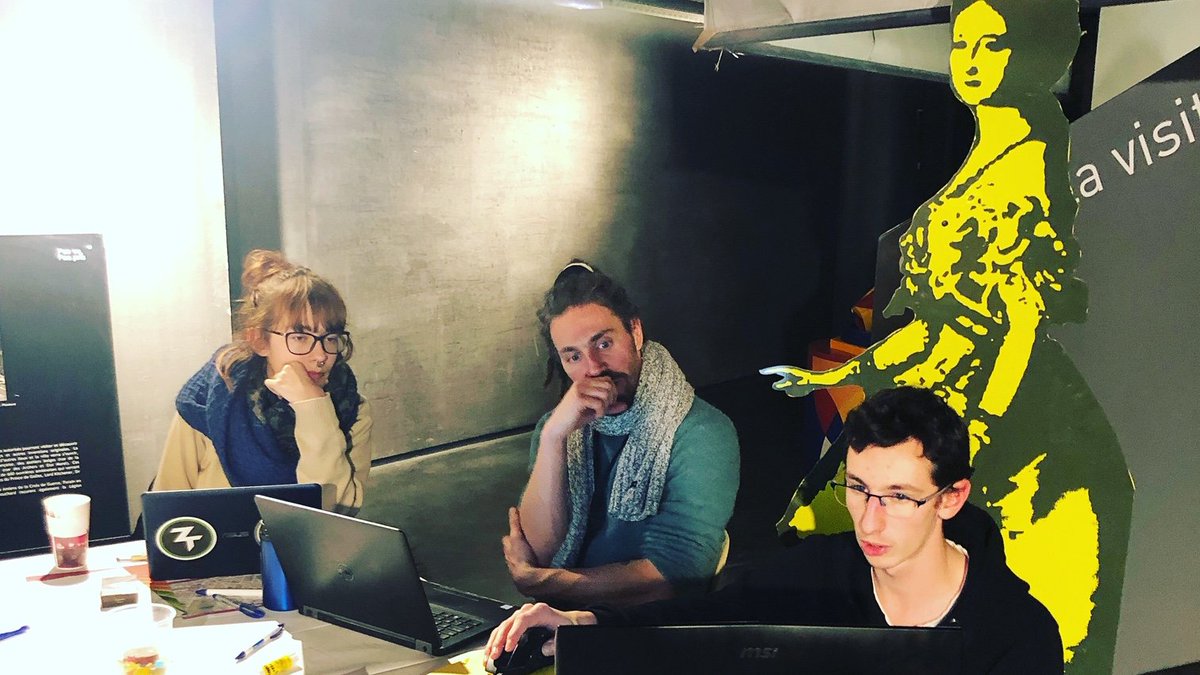 fin de la première journée de #objectifCIAP avec la super team <a href="/MuseomixNord/">Museomix Nord</a> #ociap #msxnord. Nous travaillons sur notre futur prototype en compagnie d'une nouvelle co-équipière