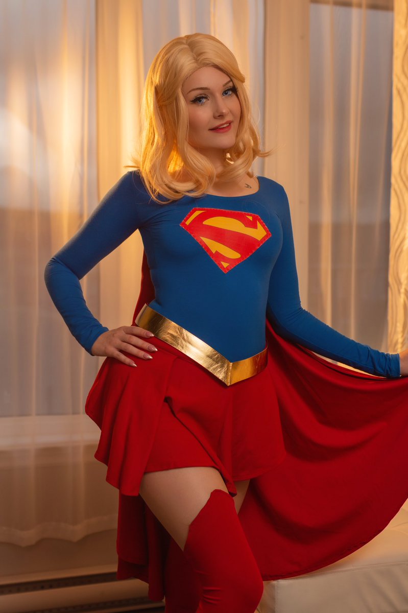 ri_care's tweet image. YOU NAILED THE GOAL!😤👏🏻

Kara is now ready to help save the city!❤️
...but she’s run into a little bit of a sticky situation....😳

600RTs to continued the story!❤️

Full set for December~