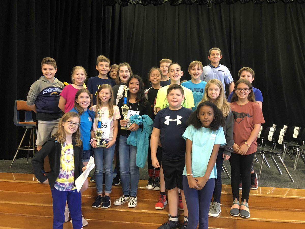 MrsW_5thLE's tweet photo. What a day!! Spelling Bee 🐝 with the 2 winners in my class, Tech Buddies with kinder, and my first Student of the Week!! #FridayFeeling @HumbleISD_DWE #lovethesekids #studentoftheweek #welcometheweekend https://t.co/0Slmz15oq7