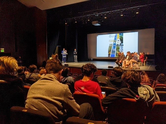 StartUp Lycee 2020 Kickoff
51 Gr10 Students
10 Teams
10 Coaches
This years theme: "Bold Business For A Better Planet" 
#StartupLycee2020 JAN17+18 <a href="/HultSF/">Hult San Francisco</a> <a href="/aefeinfo/">AEFE</a> #openlearning