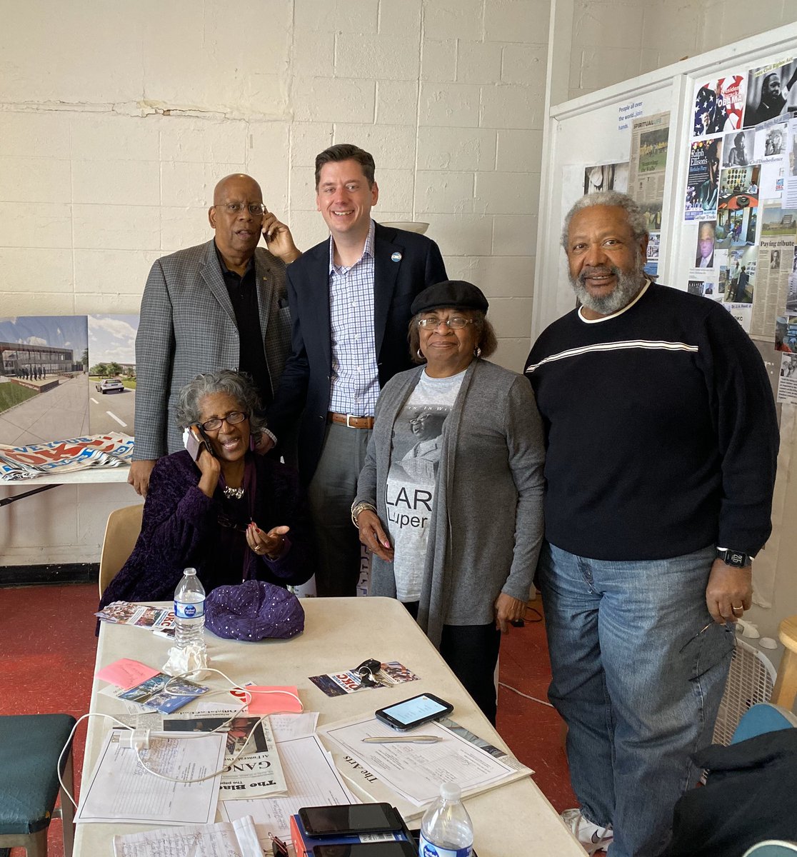 davidfholt's tweet image. They are working the phones at the Freedom Center to turn out the vote for #MAPS4!   #LoveYourOKC