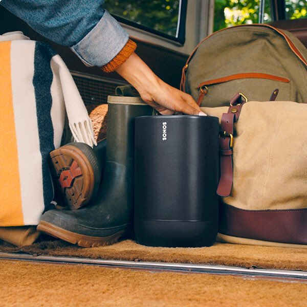 Purchase a Sonos product by Dec. 21st and be entered to WIN a SONOS Move (the SONOS wire/cable less solution with bluetooth)!!
#shoplocalyeg
#navhasmoved