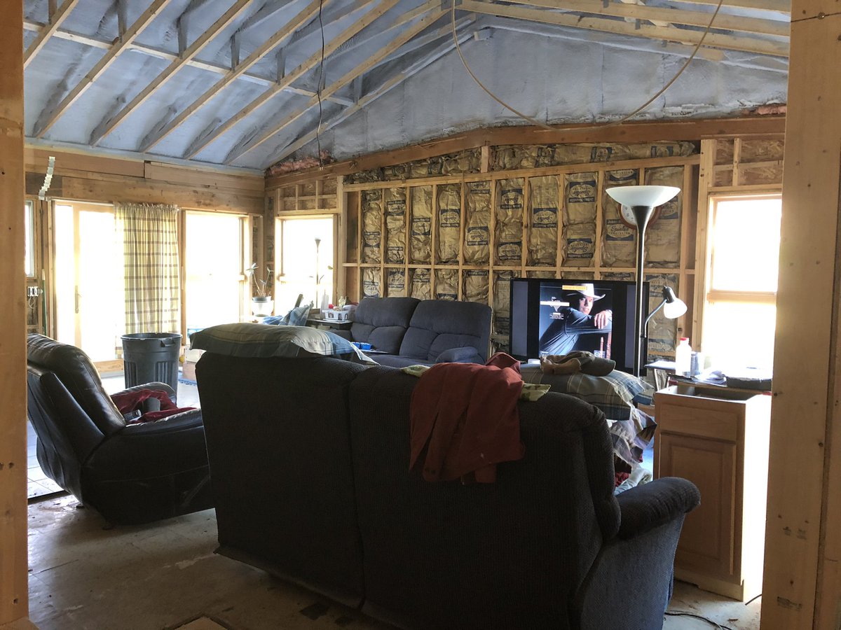 TimWiedmeyer's tweet image. Progress. What a difference.