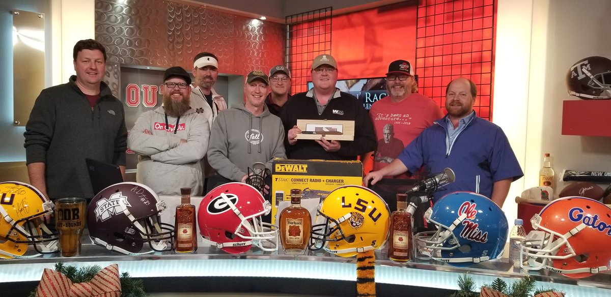 bobounds's tweet photo. The 2019 #StackinRacks Ribs Championship was a huge success! Thanks to our great sponsors, judges and competitors for making the first year one to remember. Congrats to James Fancher on taking home the title! #OOBShow #Ribs #yalllifestyle https://t.co/biRZ3P0nYU