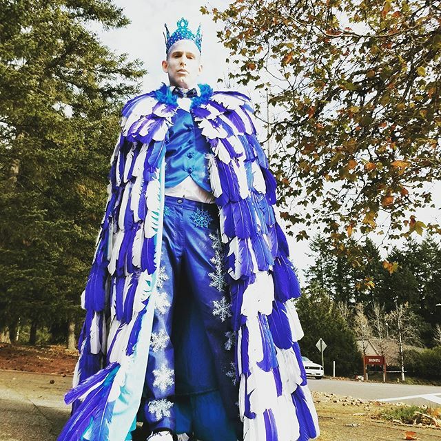 Thanks so much, Ben! We are grateful for the opportunity to help bring together your #costume ensemble! #wishmastercapes &amp; #costumes of #blueridge, #georgia. ★★★★★ "This #cape was breathtaking! Couldn't have had my amazing costume without it! Dallas, I love your work – c…