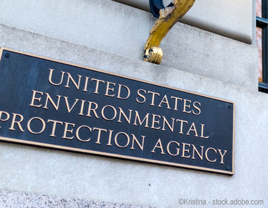 Land_Line_Mag's tweet photo. The @EPA’s Inspector General says the agency’s actions regarding a proposed glider repeal rule “lacked transparency,” according to a new report.
https://t.co/ccvJWFJaCo
by @ElGrizo
#trucking #GliderKits https://t.co/2K7vnijOdY