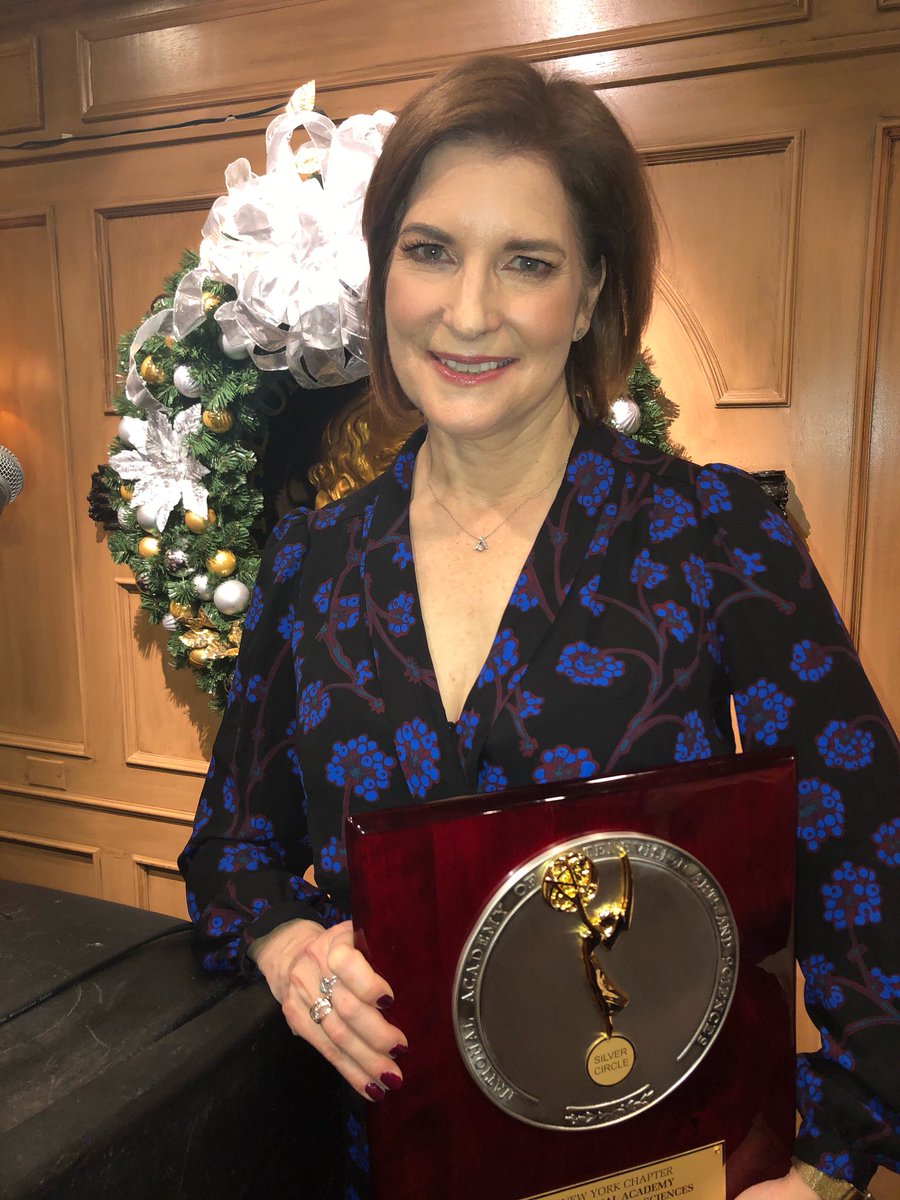 RamirezJeanine's tweet photo. Among the icons of NY journalism, we celebrate one of our own... the illustrious @RomaTorreNYC ! @NYEmmyAwards @friarsclub https://t.co/vl2pdK9eg8