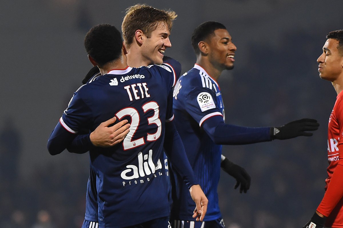 Memphis Depay ⚽⚽ A 4-0 away win for Lyon in Ligue 1 ahead of