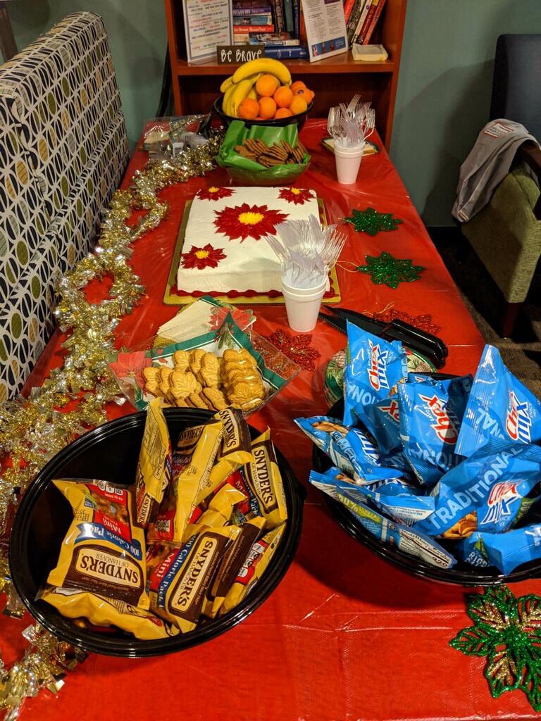 KPMD85's tweet photo. Today our ICU Patient/Family &amp; Caregiver Engagement Committee hosted our Caregiver Holiday Event-complete with wishing cards for the tree, food and a special performance by our fabulous ICU choir!! We hope this brought joy &amp; hope to all of our patients’ caregivers. https://t.co/82QbwTQIpe