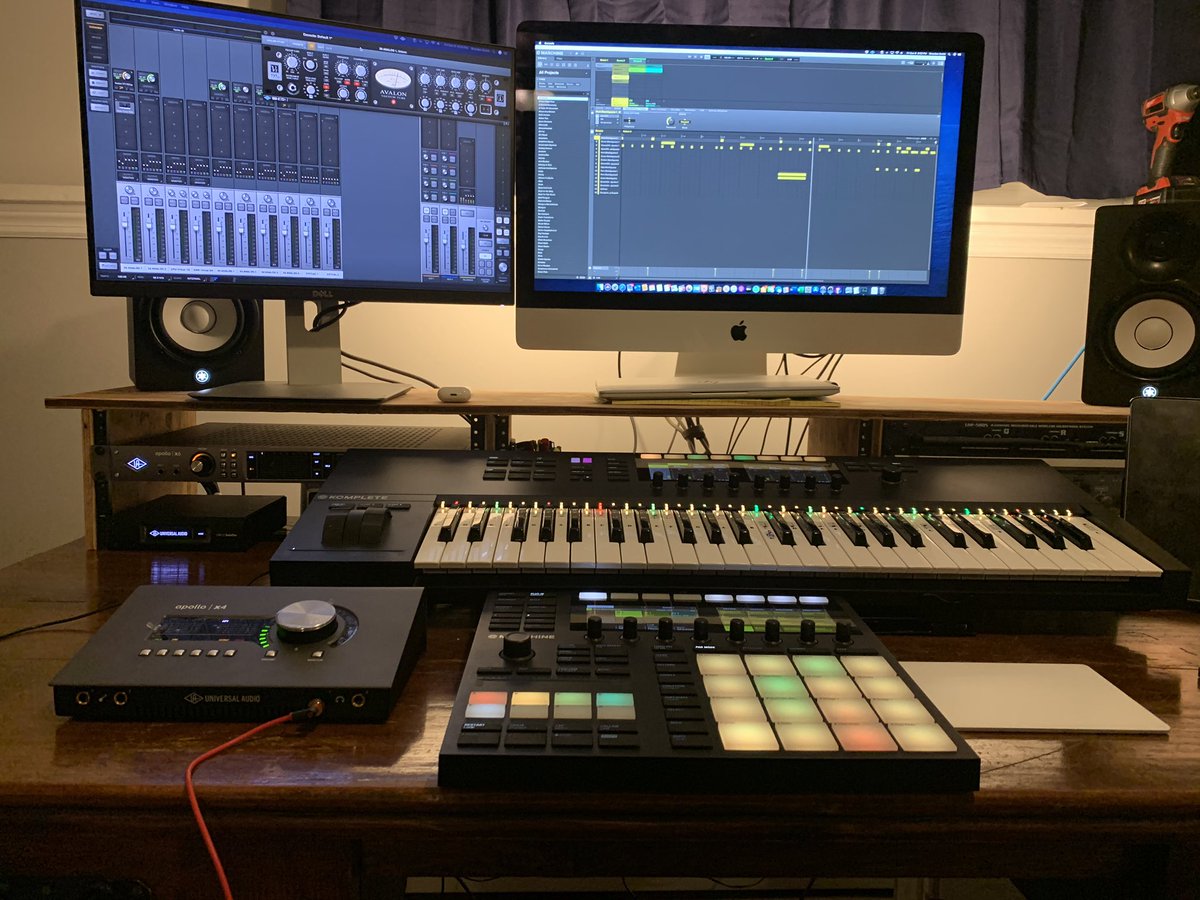 #FingerDrumming in my #homestudio   @NI_News #maschine @UAudio #apollox6 #apollox4