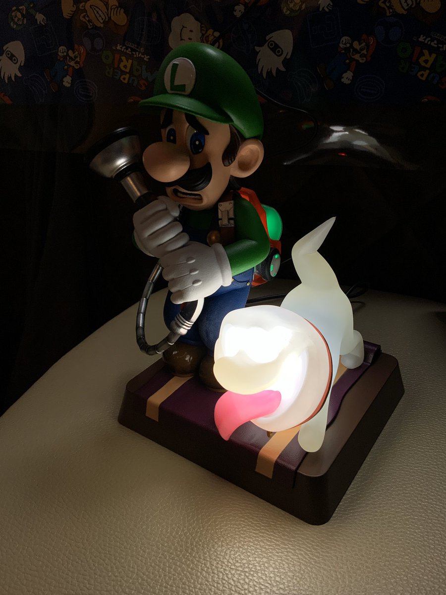 おまゆ Usbがついてて 繋ぐとオバ犬 オバキュームのライト 後ろのタイヤのところ グーイージのところが光ります なんだこれはヤバすぎるやろ 家宝にすっぺ ルイージ ルイージマンション3