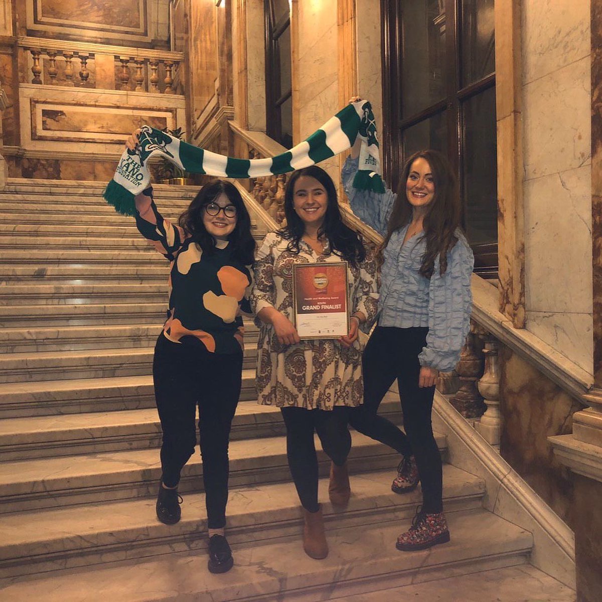 OnTheBaw's tweet photo. Thanks to everyone who nominated us for tonight - An absolute pleasure to be amongst such amazing folk from all over Glasgow! Thanks to Sharon + Rachel from @RYA_YOUTHCLUB for coming along with us ✊🏽♥️✨💚 #CommChamps @Glasgow_Times https://t.co/6bCcdpr9iw