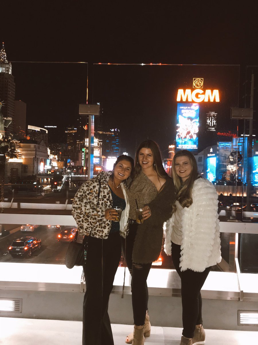 ladies drink free on the 63rd floor